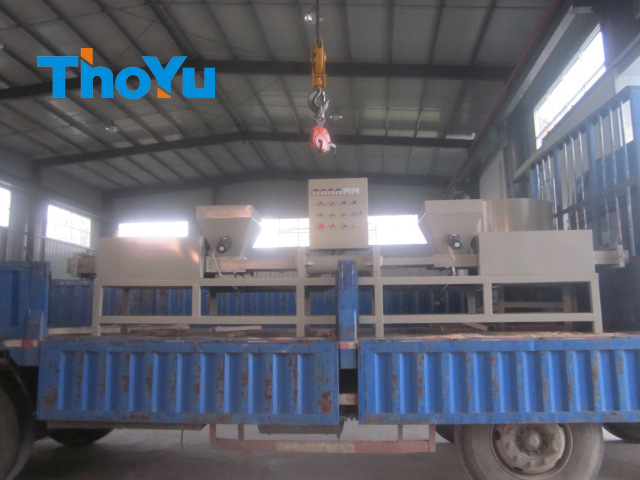 wood pallet sawdust block making machine