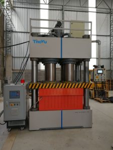 compressed wood pallet machine