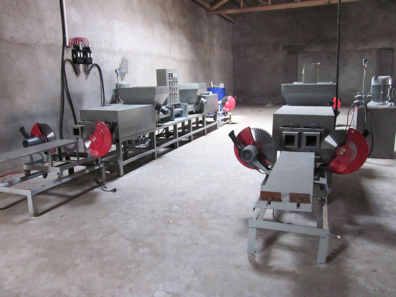 sawdust wood block making machine