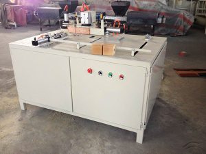 Automatic pallet block cutting machine