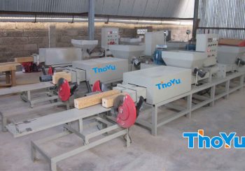 Sawdust hot press machine from china