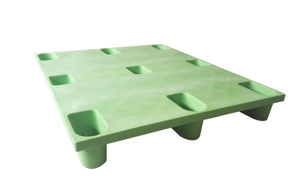 plastic pallets