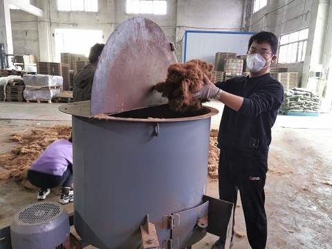Raw materials for sawdust glue mixing machine