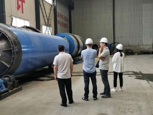 customers visit our sawdust rotary dryer factory