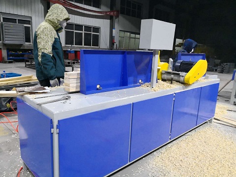 Wood Pallet Board Chamfering Machine